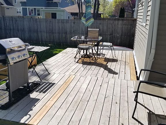 5th image of 314 Palmer St NE