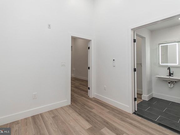 5th image of 1151-53 N Front St #2R