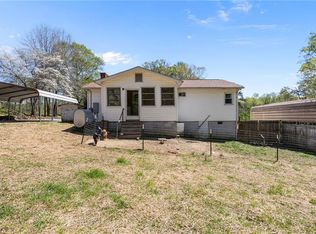 1908 Cartwright Dr, Kernersville, NC 27284