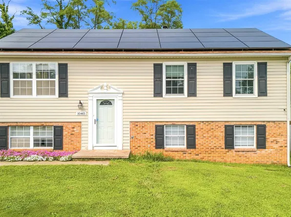 1040 Long Meadows Dr, Lynchburg, VA 24502