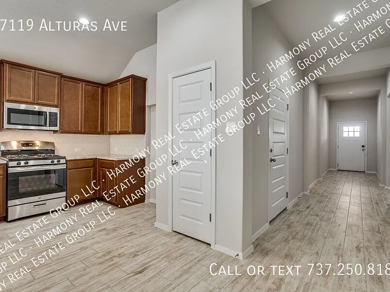 17119 Alturas Ave — Photo 5