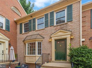 3053 Meeting St, Falls Church, VA 22044