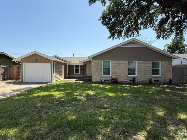 1912 Williams Dr, Garland, TX 75042