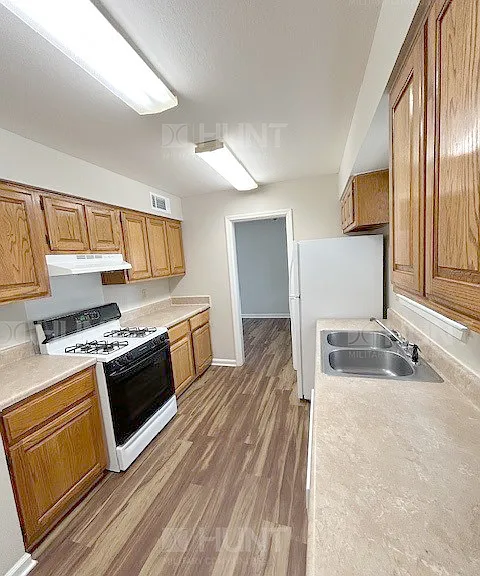 7560 Terrier Dr — Photo 4