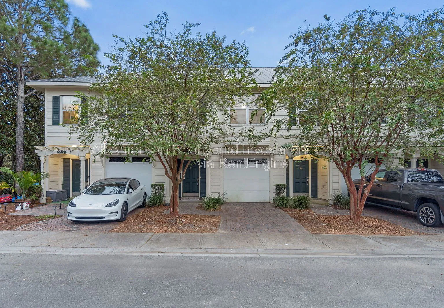 3 bed, 2.5 bath, 1540 sqft, $2,250 — Photo 2