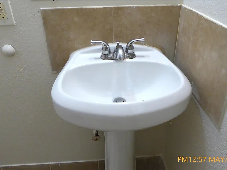 2308 Stevens St — Photo 12