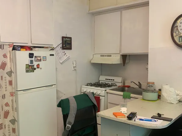 557 West 150th Street image 2 of 12