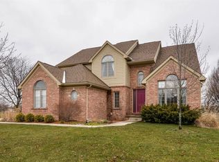 1877 Chicory Ridge Rd, Ann Arbor, MI 48103