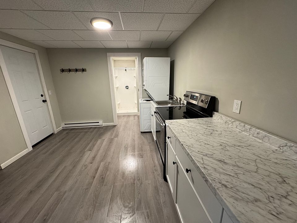 1st image of 82 Bracewell Ave
