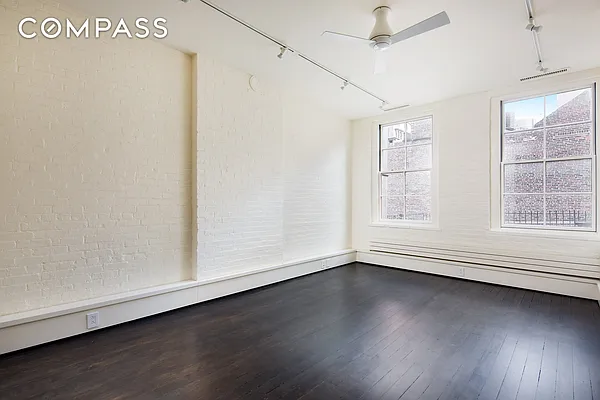 Rented by Compass | media 9