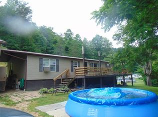 4183 Arnoldsburg Rd, Spencer, WV 25276