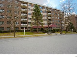 200 Diplomat Dr, Mount Kisco, NY 10549