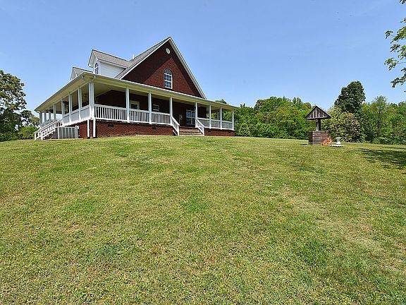4th image of 701 Parkhill Rd