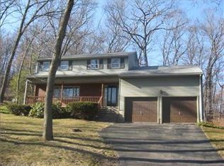 23 Hickory Hill Rd, Plantsville, CT 06479