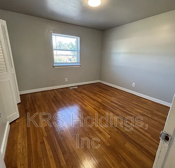 5228 Goolsby Ct N — Photo 7