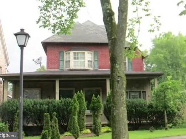 220 Luzerne St, Johnstown, PA 15905