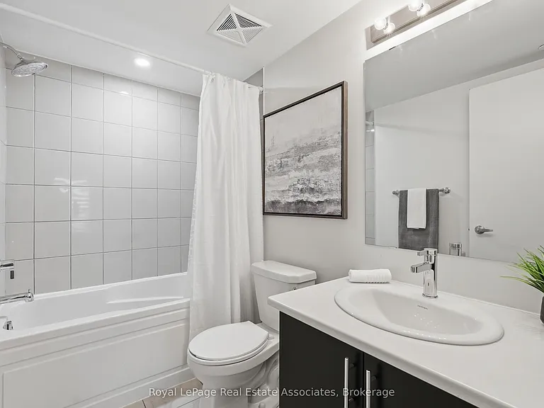 3425 Ridgeway Dr #10 — Photo 32