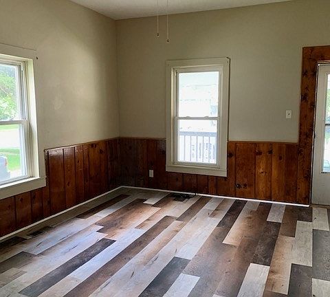 3rd image of 349 Park Ave