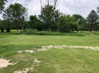 357 Brickyard Ct, Jefferson, WI 53549