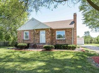 4764 Mackinaw Rd, Saginaw, MI 48603