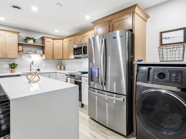19 Southeast Ct #19, Morgantown, WV 26505