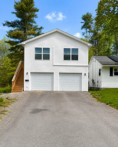 9 Mainewood Ave #A Photo 1