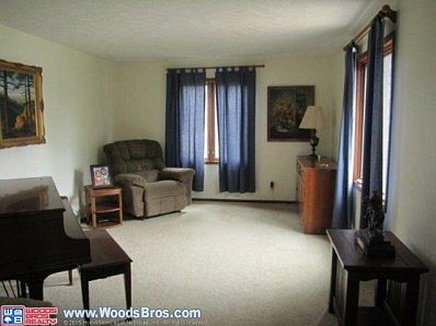 2nd image of 1817 Sherman Ct