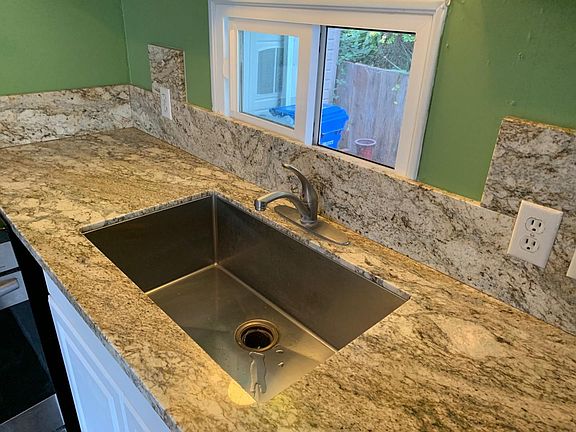 3rd image of 220 Mar Vista Dr Spc 75