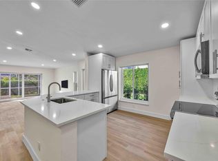 11766 NW 57th St, Pompano Beach, FL 33076