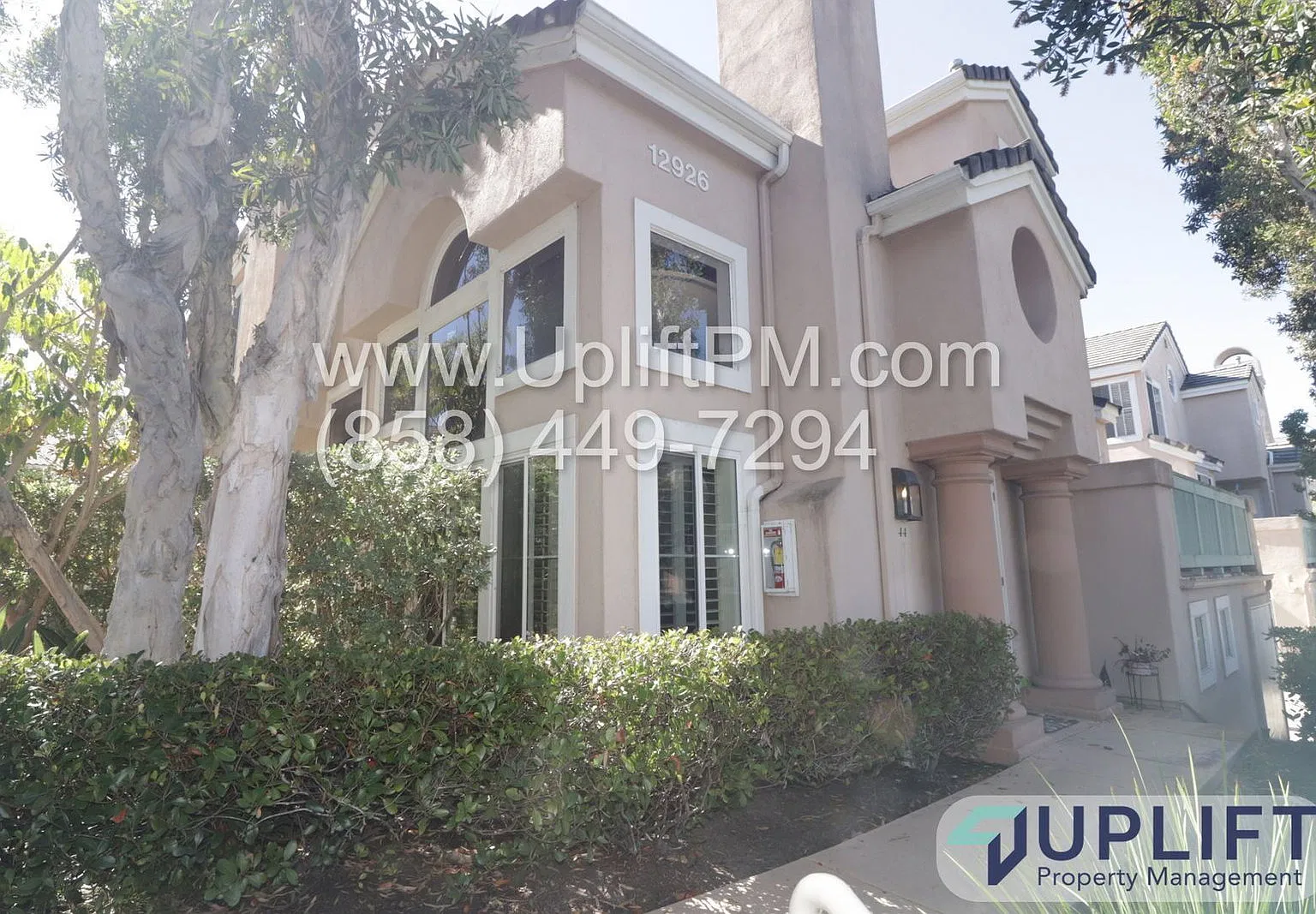 3 bed, 3.0 bath, 1604 sqft, $5,300 — Photo 1