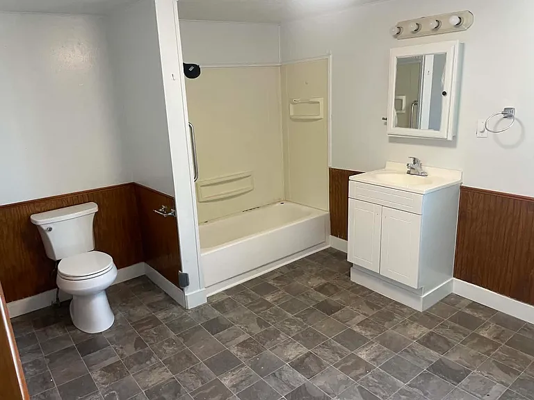 2527 Pacific Ave — Photo 6