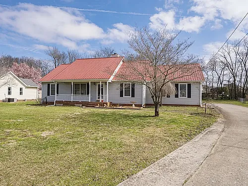 222 Daly Dr Photo 1