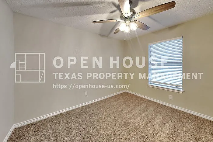 5900 Stone Meadow Ln — Photo 13