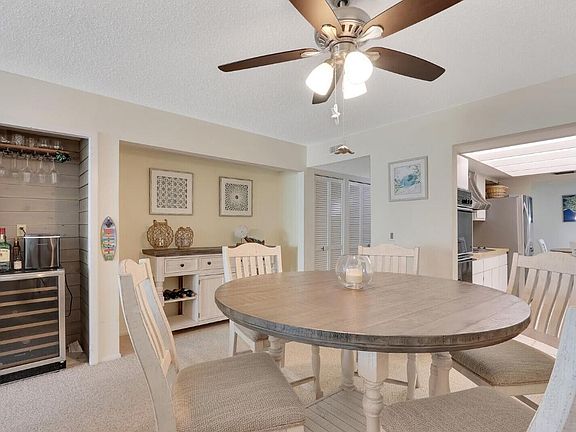 3rd image of 2051 NE Ocean Blvd APT A12