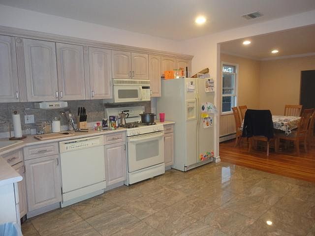 1st image of 16 3rd St Fl 1ST