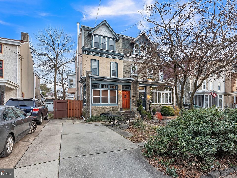 1st image of 465 Green Ln