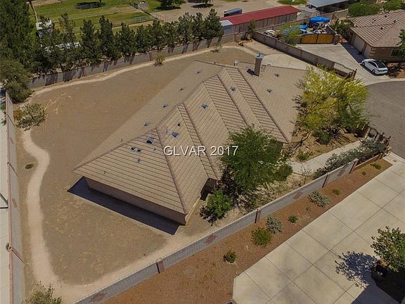 4th image of 7184 Deer Springs Way