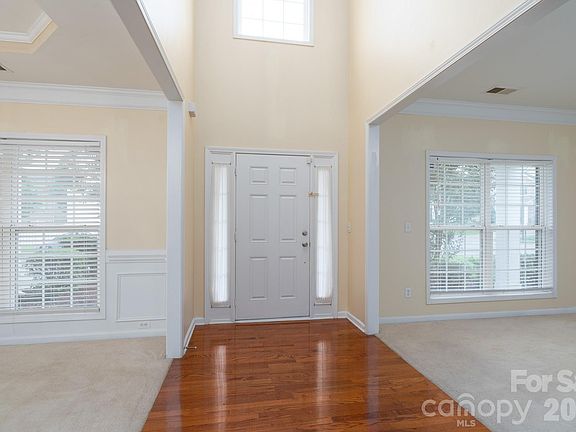 4th image of 9603 Tramacera Ct NW