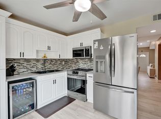 11103 NW 37th St, Sunrise, FL 33351