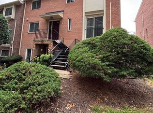 4657 Logsdon Dr, Annandale, VA 22003