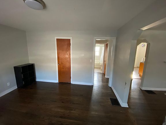4th image of 1149 S Lynnebrook Dr