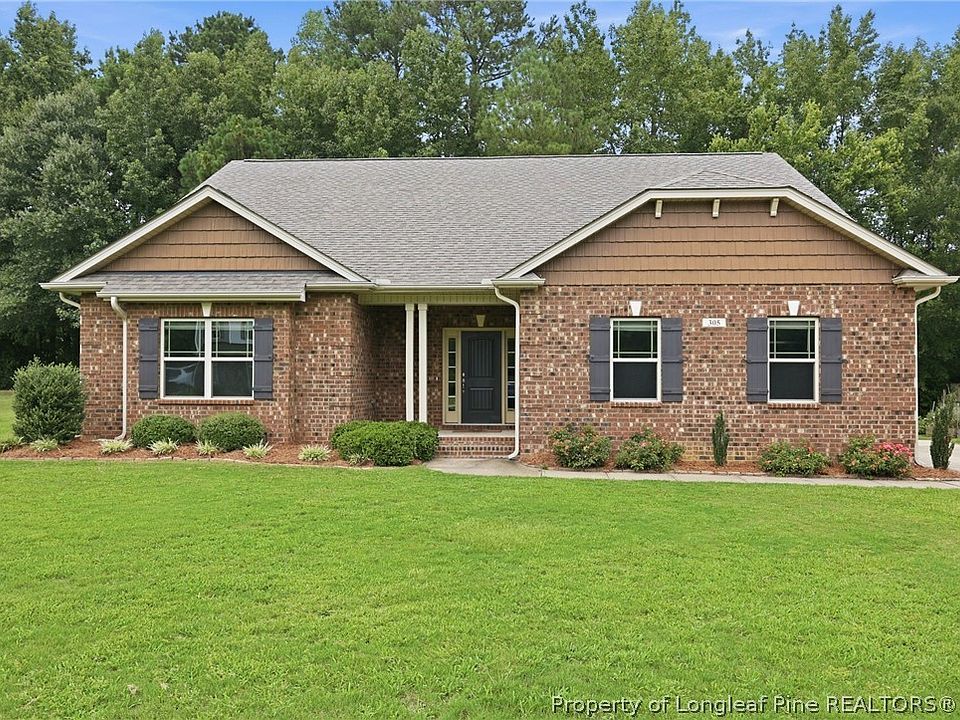 1st image of 305 Planters Ln