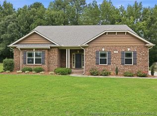 305 Planters Ln, Coats, NC 27521