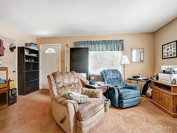 4th image of 2030 Suman Ave