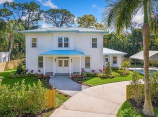 975 Royal Palm Blvd, Vero Beach, FL 32960