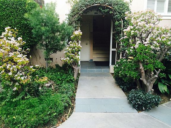 3rd image of 11707 W Sunset Blvd #14