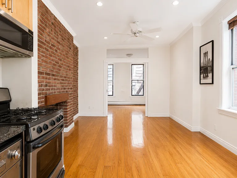 44 Avenue B #4C — Photo 3