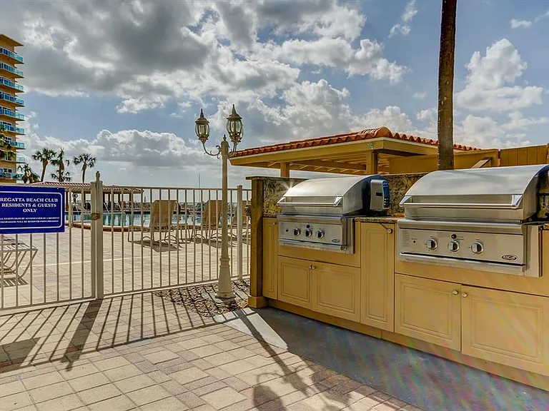 880 Mandalay Ave #S601 — Photo 30