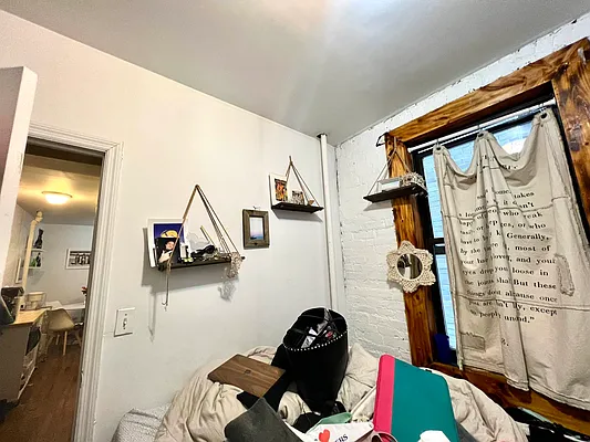 Rented by Crosstown Apartments NYC | media 19