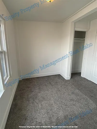 809 E Clark St #4 — Photo 2